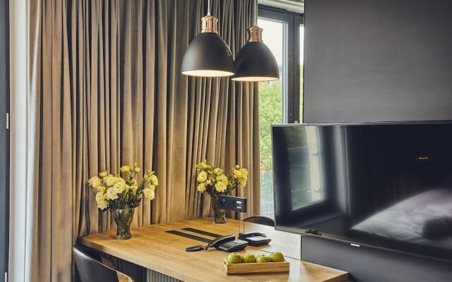 The Bridge Suites Hotel