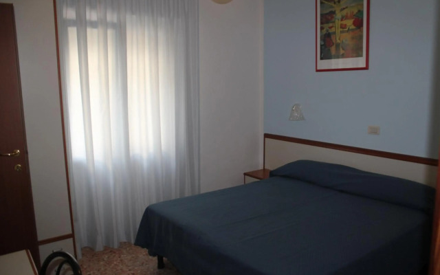 Hotel Maxim