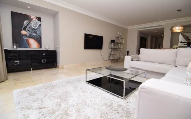 5 Star Boutique Luxury Marbella Apartment