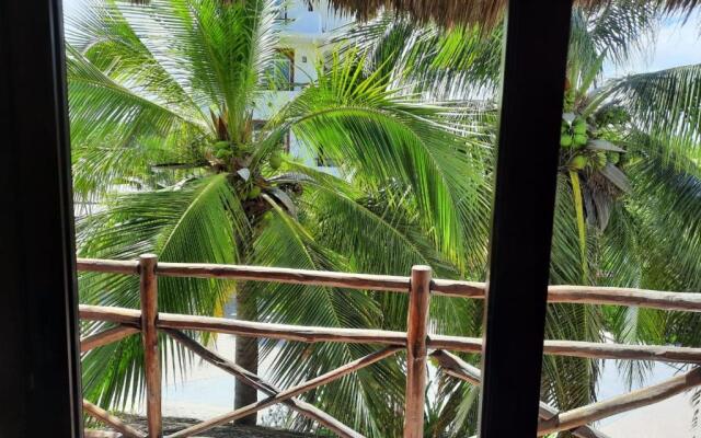 Porto Coral Hotel & Suites