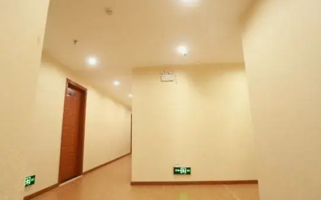 Haiyun Movie Theme Hotel