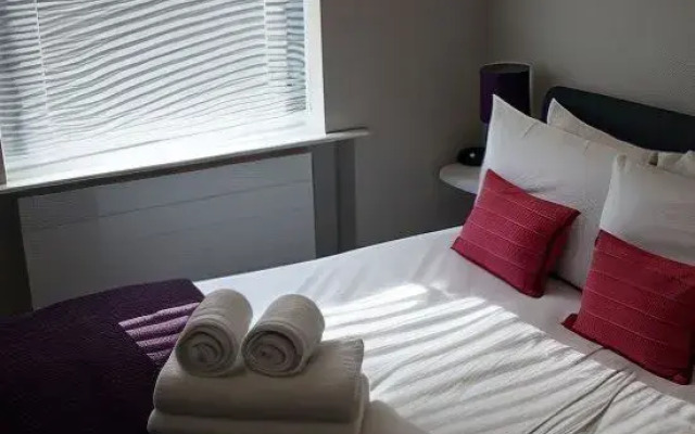 Viridian Apartments - West Kensington Queen's Club