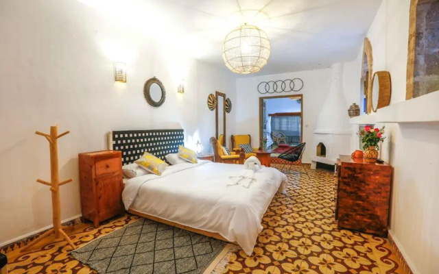 Luxury Riad Mounia