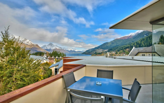 Melbourne Lodge