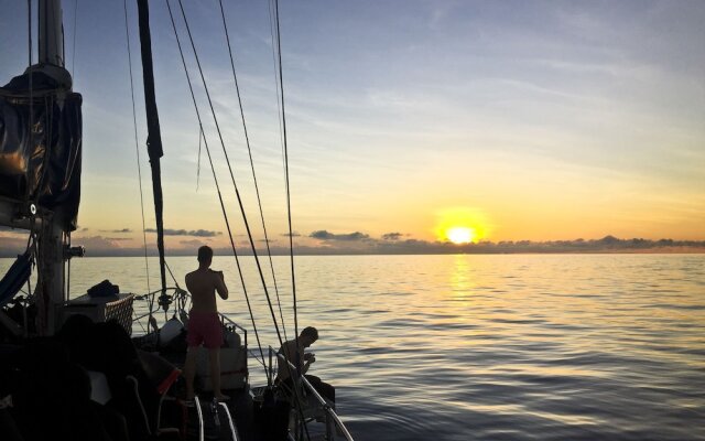 Coral Sea Dreaming Dive and Sail