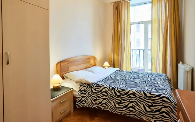 Home-Hotel Sofyevskaya 16-16