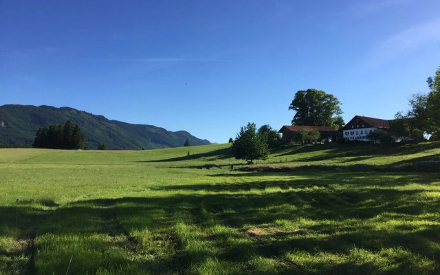 Modern Apartment in Lindegg with Balcony