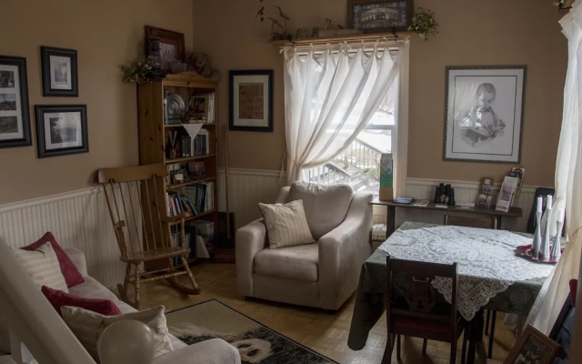 Seaweed and Sod Farm Bed & Breakfast