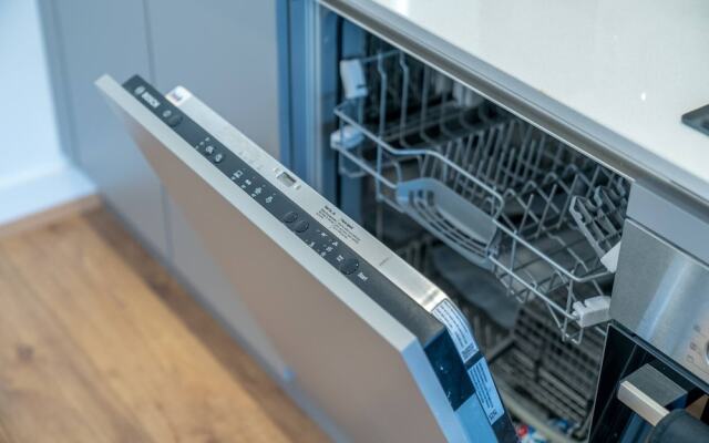 Skyvillion-apartments Near River Thames Excel & O2 Woolwich