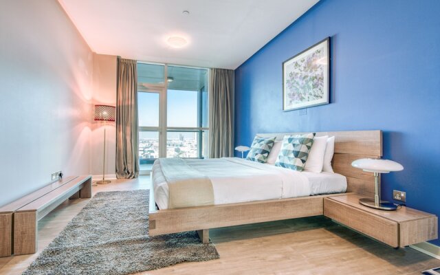 Maison Privee - Skyline & Sea Vw Nxt to Beach, in Dubai Marina