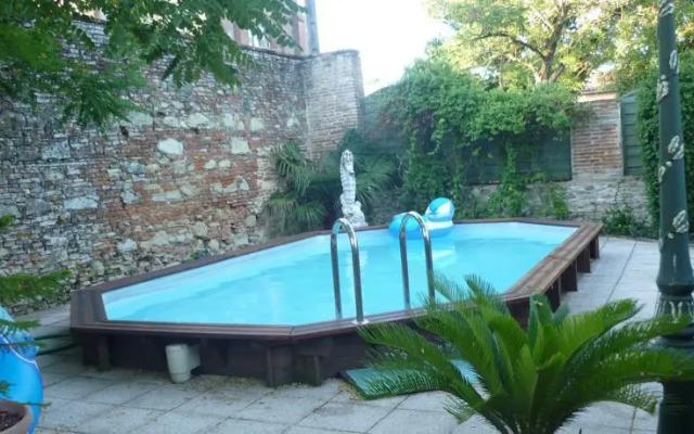 Chateau de Vallègue