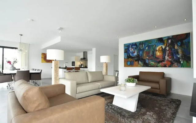 Modern Villa with Hot Tub & Sauna in Harderwijk Flevoland