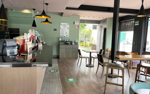 Hotel Victoria Poza Rica by Brahma