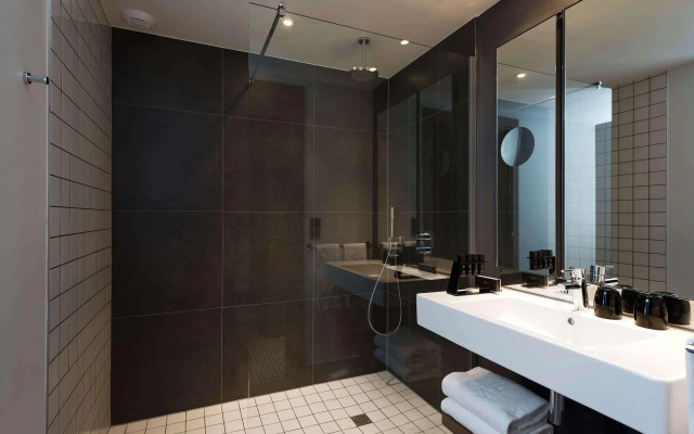 Melia Paris La Defense