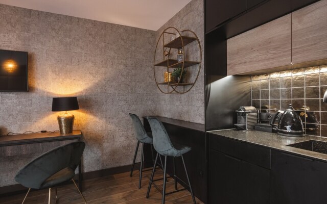 Art Suites Hotel