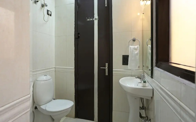 OYO 3662 Galaxxy Inn