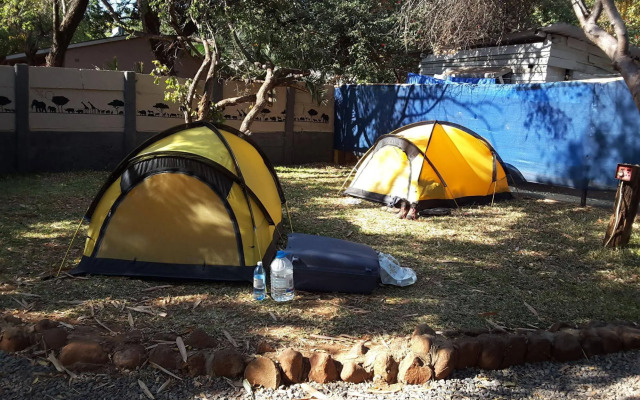 Victoria Falls Backpackers