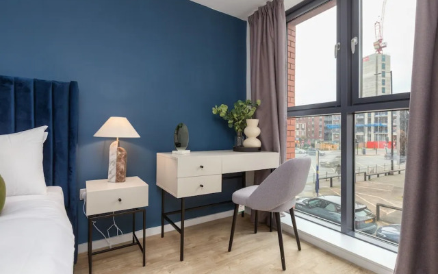 Modern 1-bed Flat in City Centre