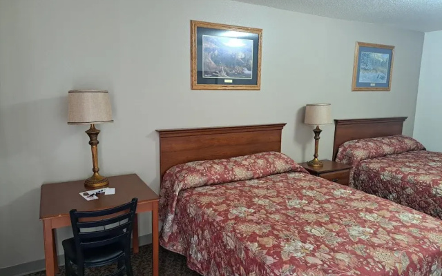 Hanks Reno Junction Lodge
