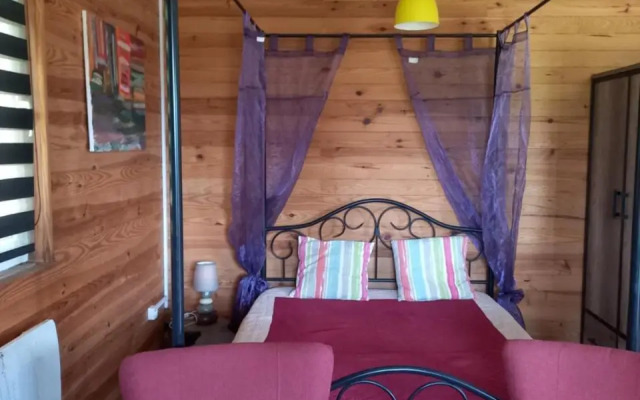 Chalet 2 pers. + Bébé