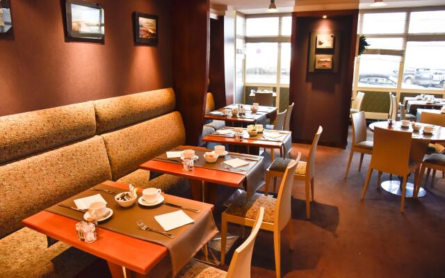 Holiday Inn Calais by IHG