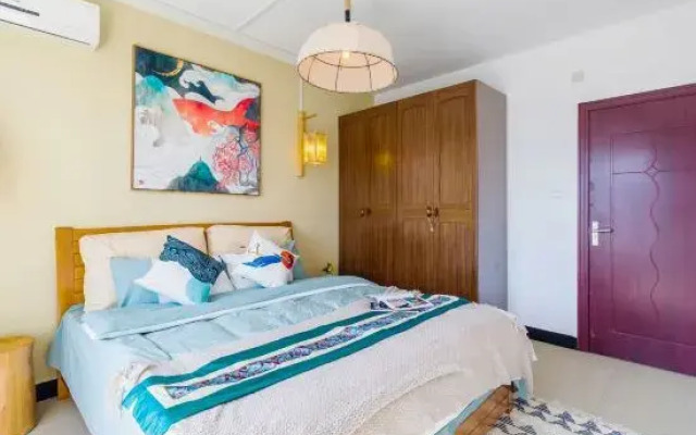 Jingjiang Chunshe Apartment (Guilin Railway Station Branch)