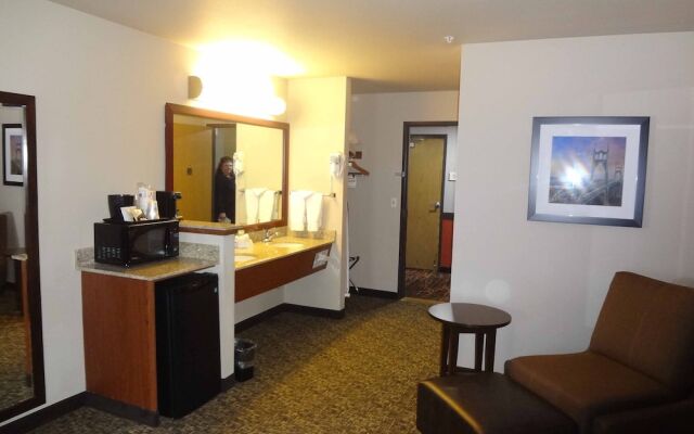 Best Western Oak Meadows Inn