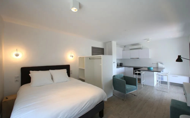 Côte Ouest AppartHotel