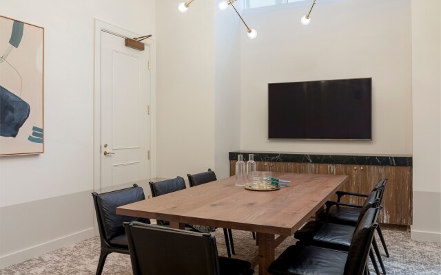 Woodlark Hotel Portland, a Tribute Portfolio Hotel