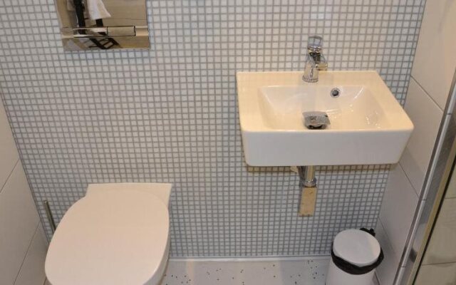 Hotel Drnholec