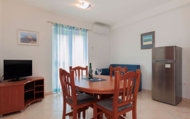 Apartment Irena Privlaka
