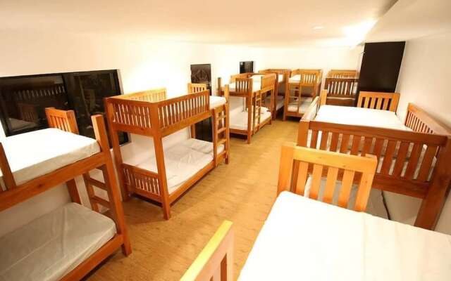 A&A Garden Suites