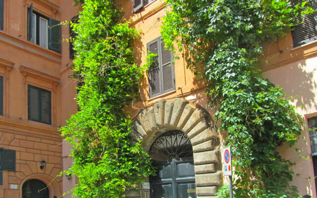 Pantheon Charming Attic