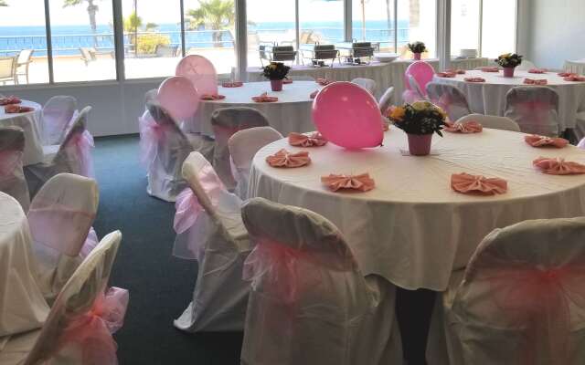 Tamarack Beach Resort Hotel