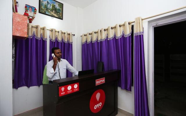 OYO 9345 Aditya Home