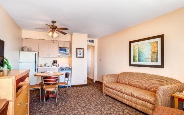 Reges Oceanfront Resort