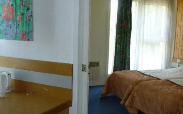Kyriad Annemasse Hotel