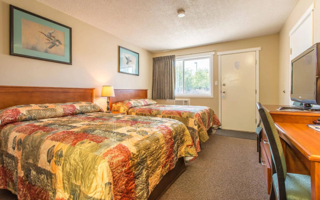 Carmel Inn