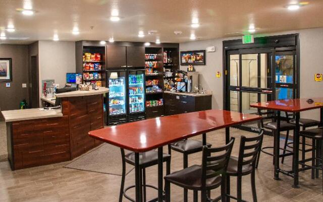 My Place Hotel Shakopee