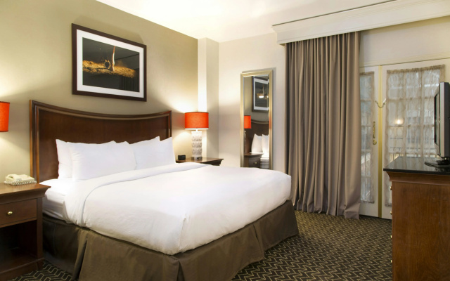 DoubleTree Suites by Hilton Hotel Lexington