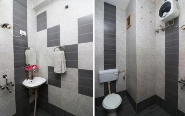 OYO 25037 Hotel Taj Heaven