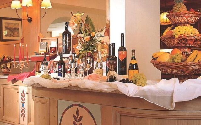 Hotel Alpenruh-Micheluzzi