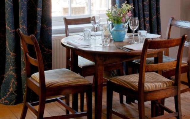 Fritton Arms Collection