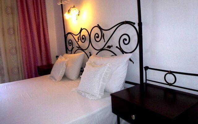 Atalos Hotel, Apartments & Suites