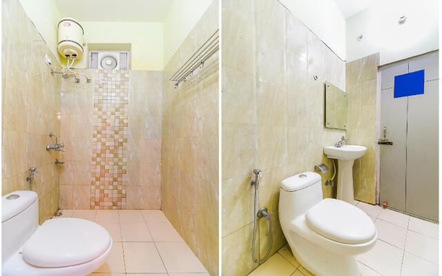 OYO Flagship 5175 Hotel Rama Blue Point
