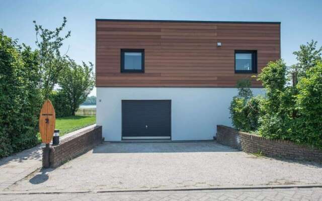 Detached Villa With Views Over Lake Veere