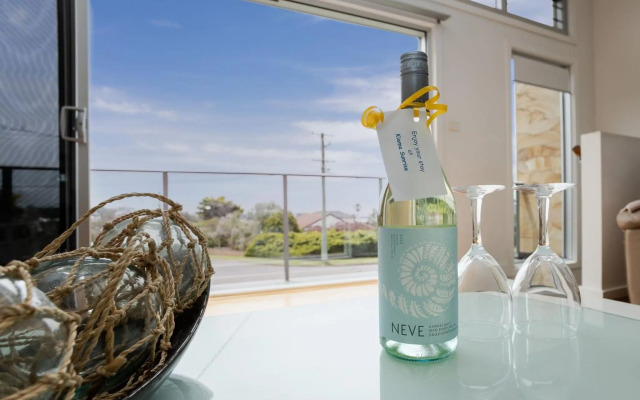 KIAMA SUNRISE Kiama and Surrounds 4pm check out Sundays