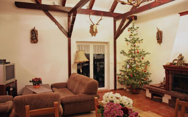 House Latków Planguenoual