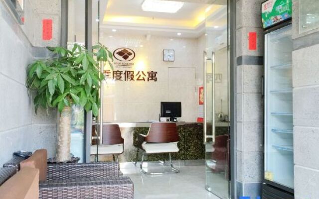 Yangjiang Hailing Island Poly Shili Yintan Fourth Quarter Holiday Apartment