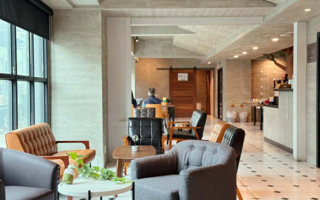 Roaders Hotel Tainan ChengDa